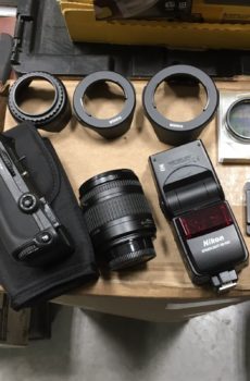 Photo of Nikon speedlight SB-600 Flash 28-200mm AF ED Telephoto UV Lens Hood Vello BG N4